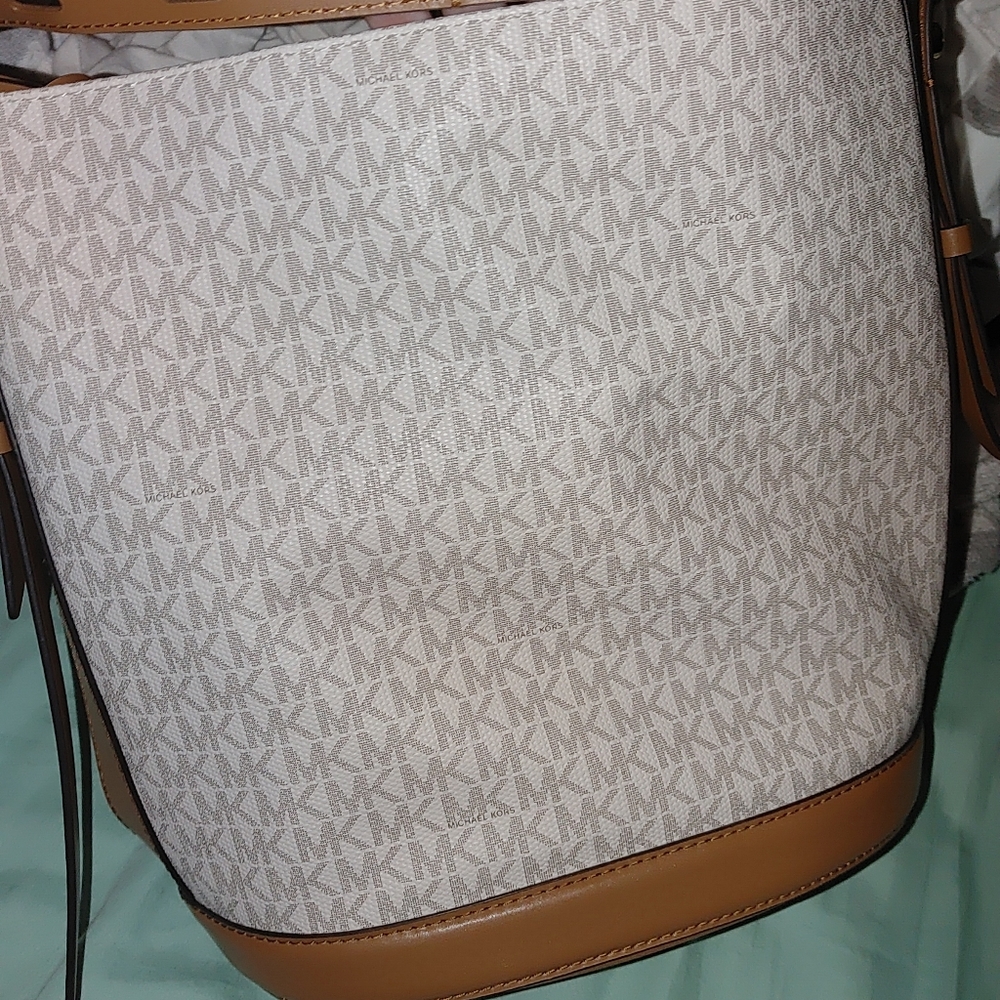 MK Purse